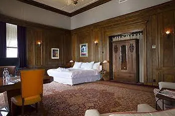 New York By Westcord Otel 4*