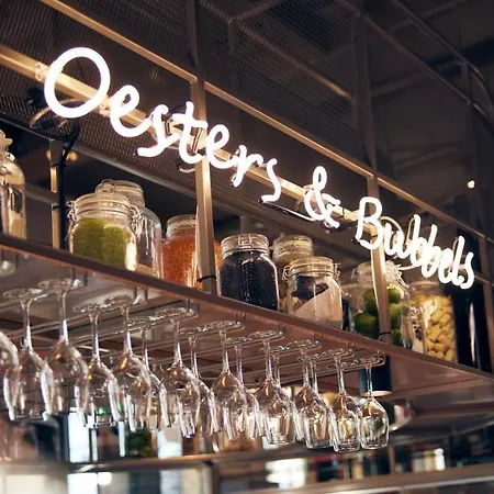 New York By Westcord Szálloda