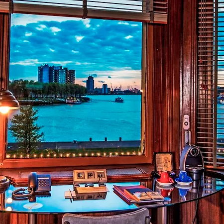 Otel New York By Westcord 4*