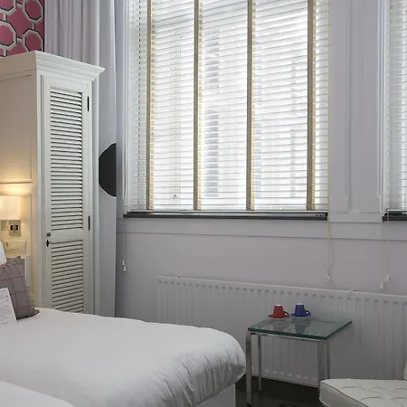 Szálloda New York By Westcord 4*