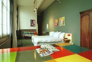 New York By Westcord Otel 4*