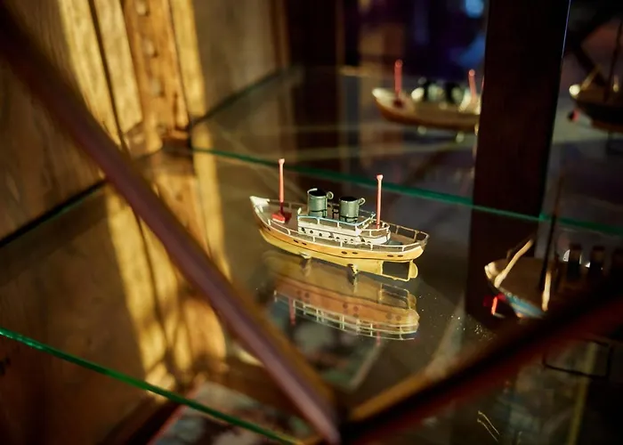 New York By Westcord