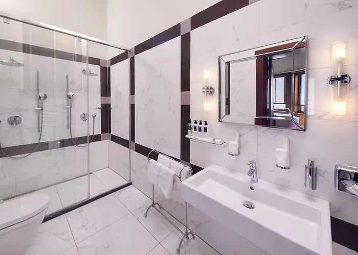 Отель New York By Westcord