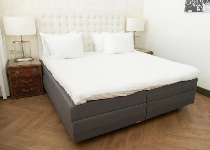 New York By Westcord