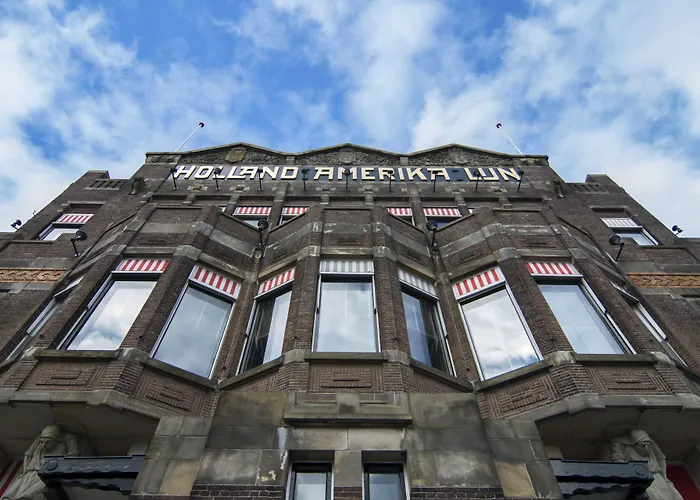 Отель New York By Westcord 4*