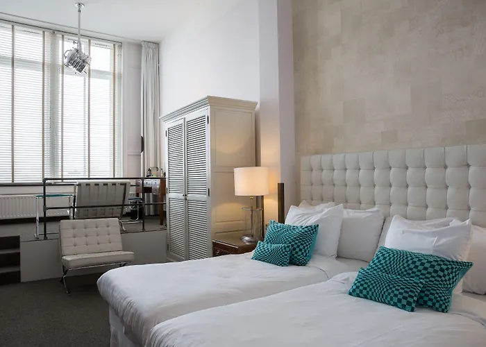 New York By Westcord